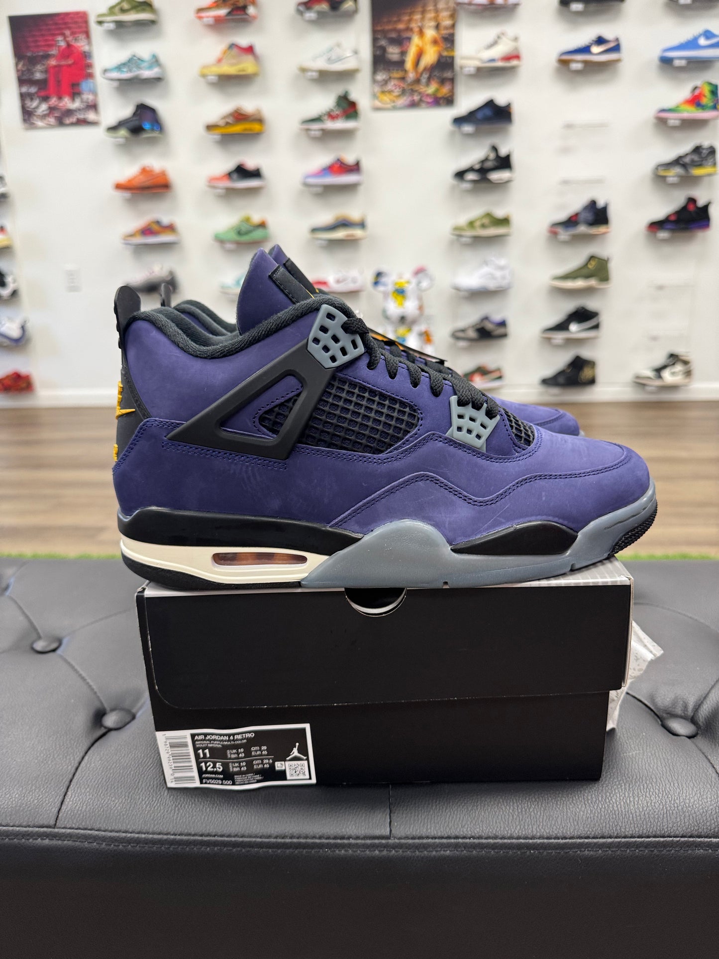 Jordan 4 Retro Lakers - Size 11