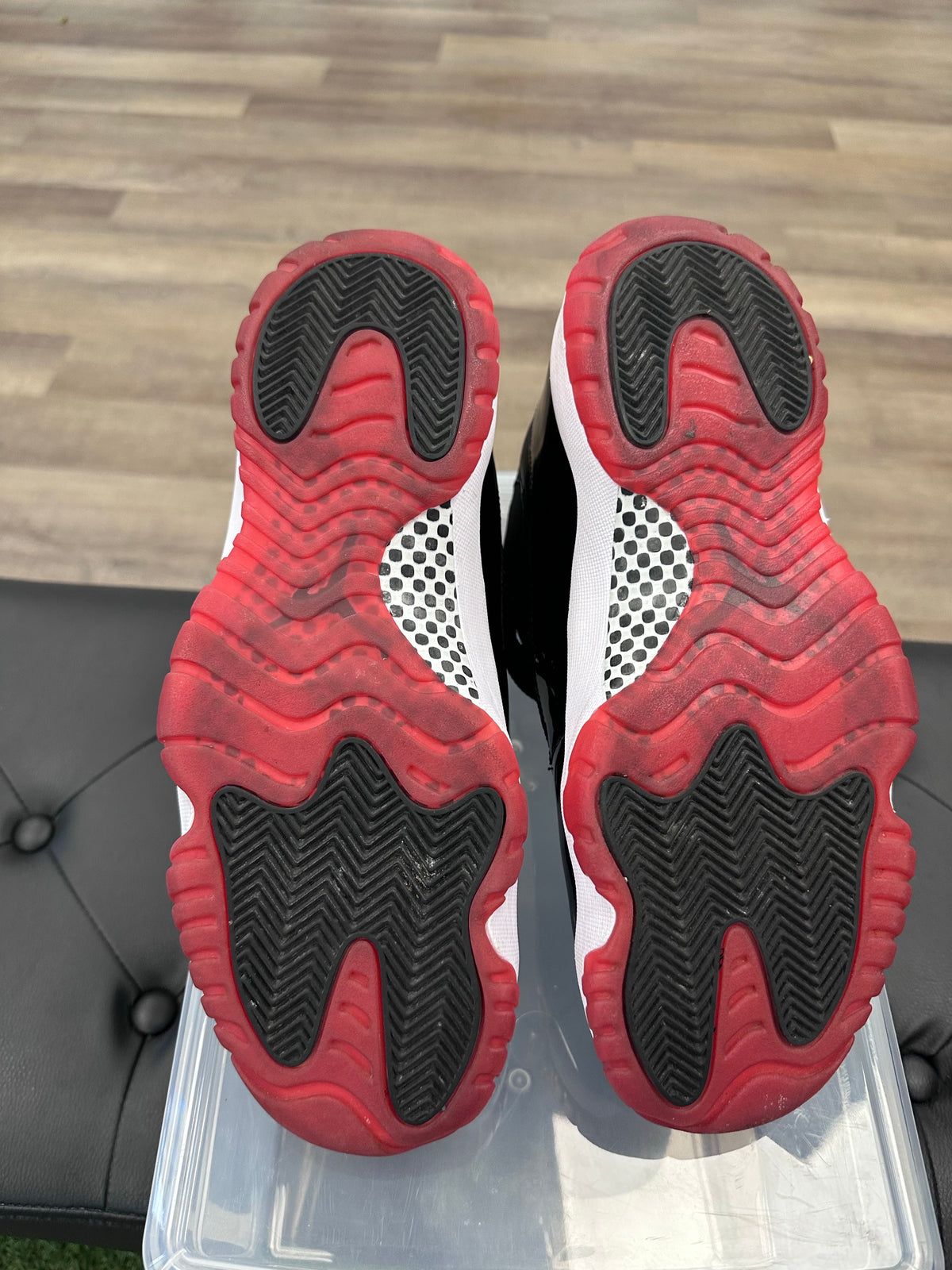 Jordan 11 Retro Playoffs Bred (2019)