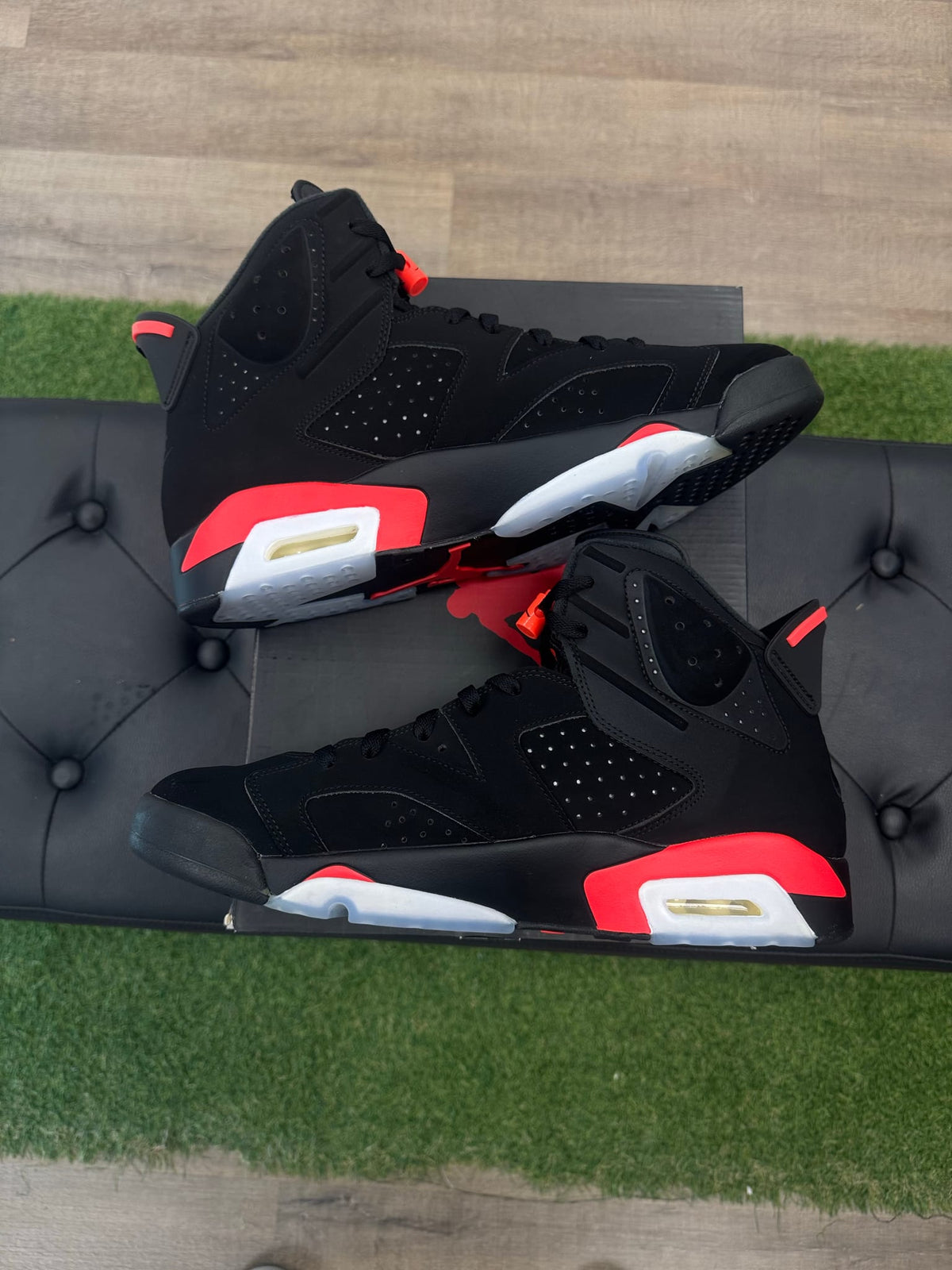 Jordan 6 Retro Black Infrared (2019)