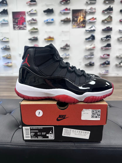 Jordan 11 Retro Playoffs Bred (2019) - Size 8.5 (U)