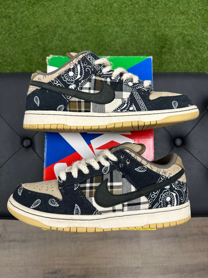 Nike SB Dunk Low Travis Scott