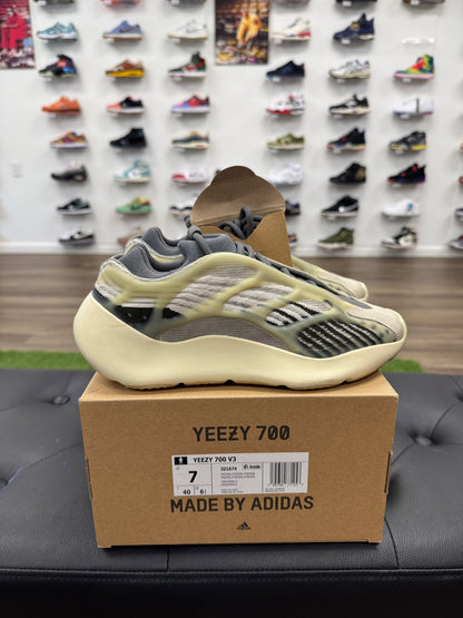 adidas Yeezy 700 V3 Fade Salt