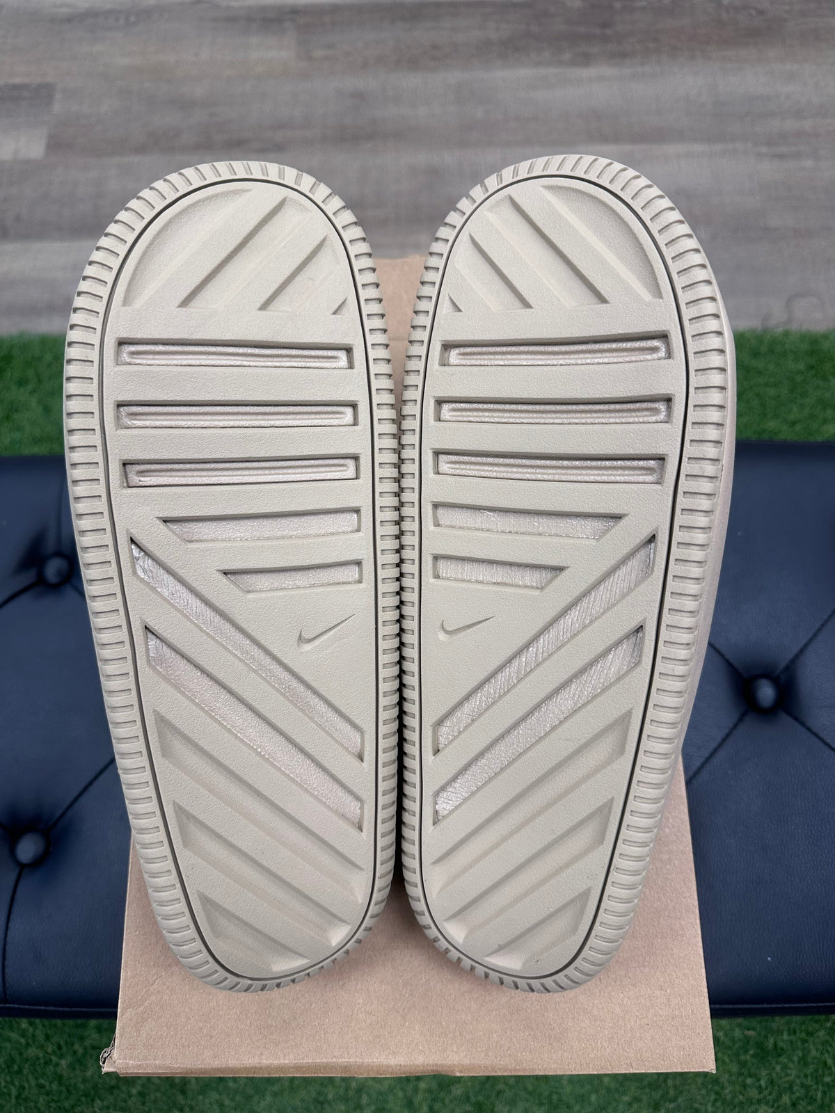 Nike Calm 2.0 Slide Linen