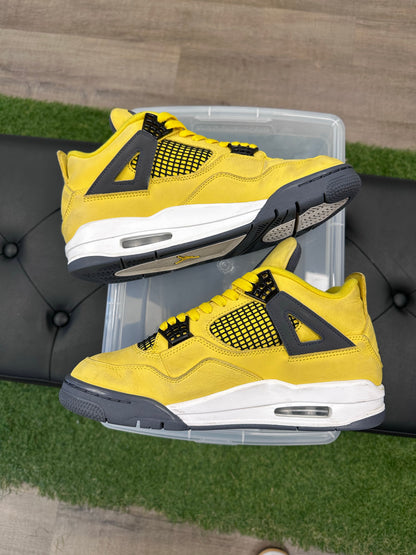 Jordan 4 Retro Lightning (2021)