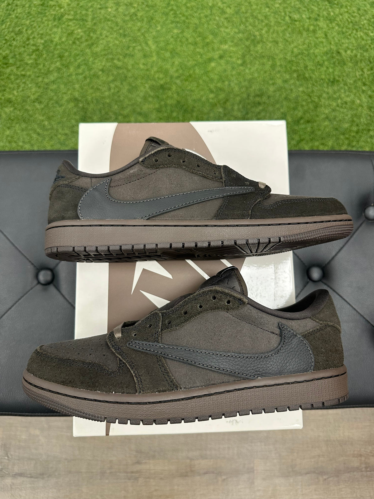 Jordan 1 Retro Low OG SP Travis Scott Velvet Brown