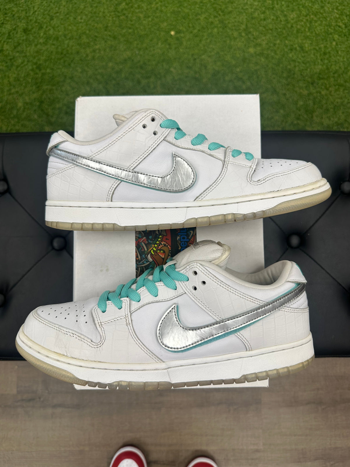 Nike SB Dunk Low Diamond Supply Co. White Diamond