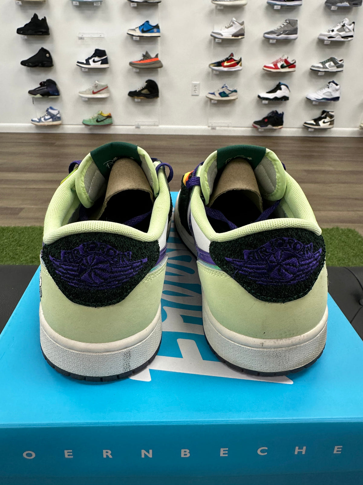 Jordan 1 Retro Low OG Doernbecher (2023)