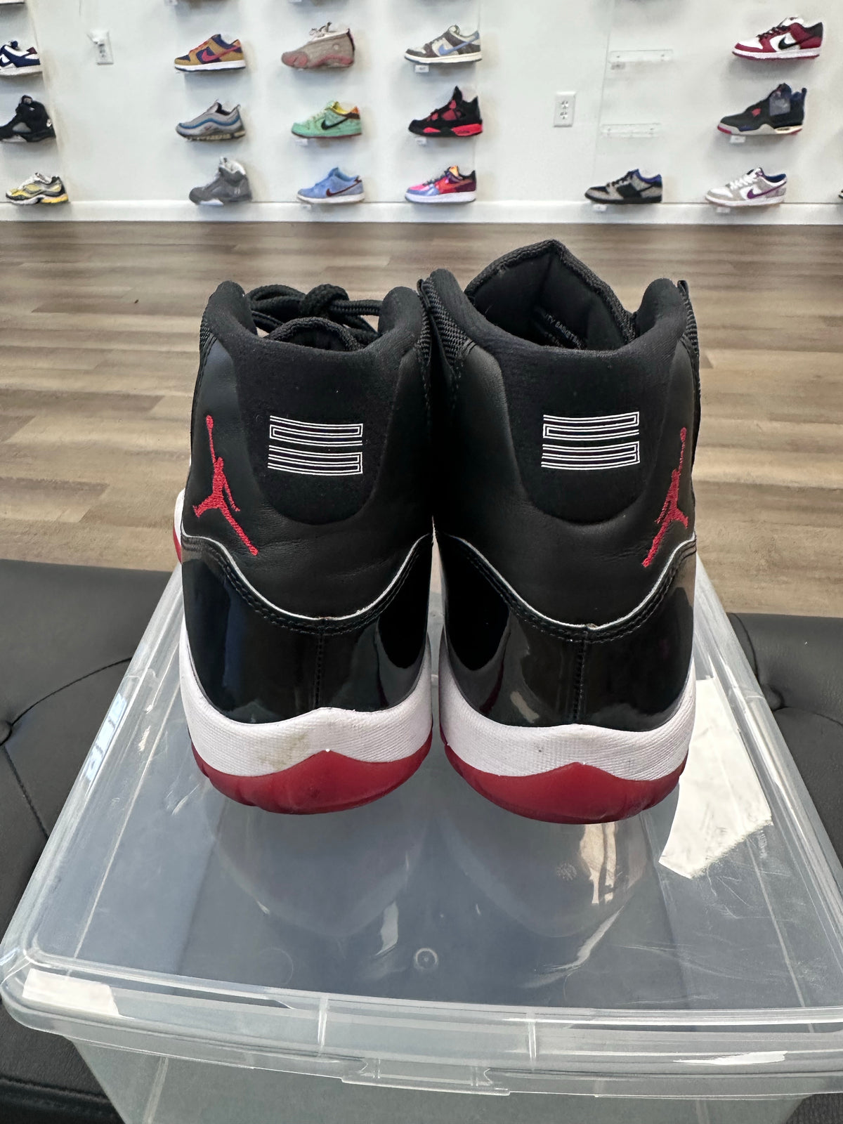 Jordan 11 Retro Playoffs Bred (2019)