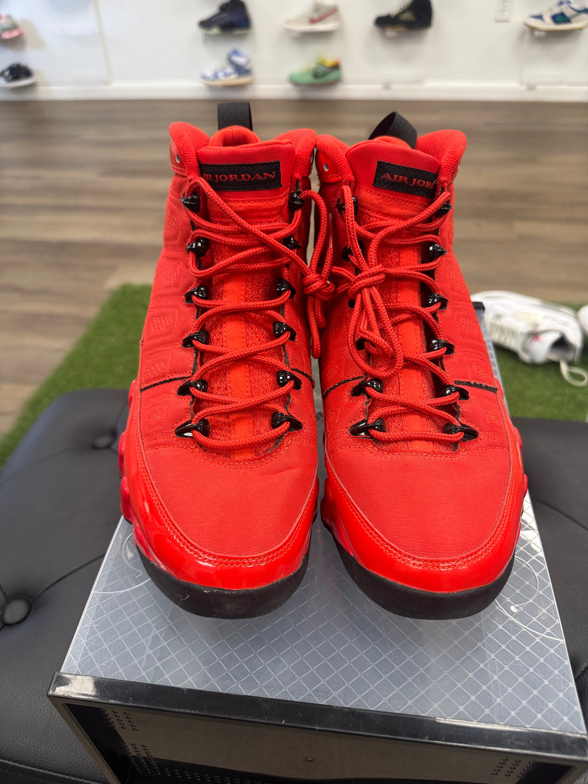 Jordan 9 Retro Chile Red