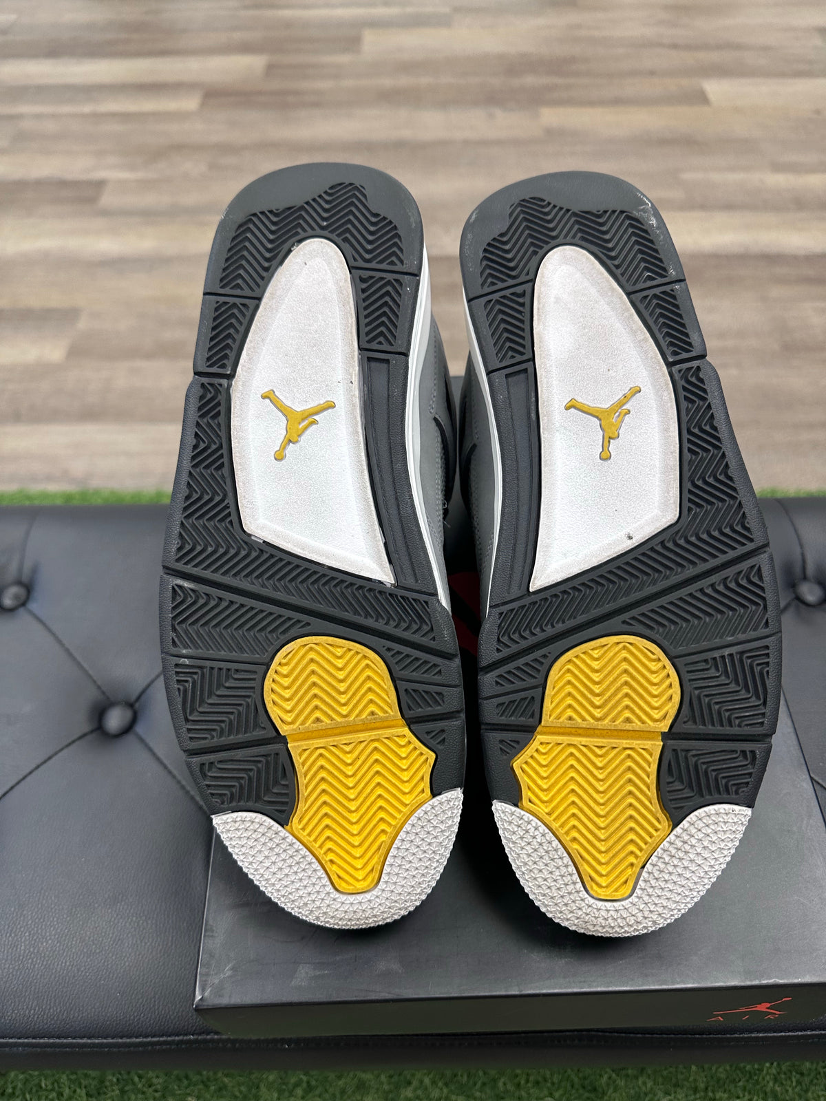 Jordan 4 Retro Cool Grey (2019)