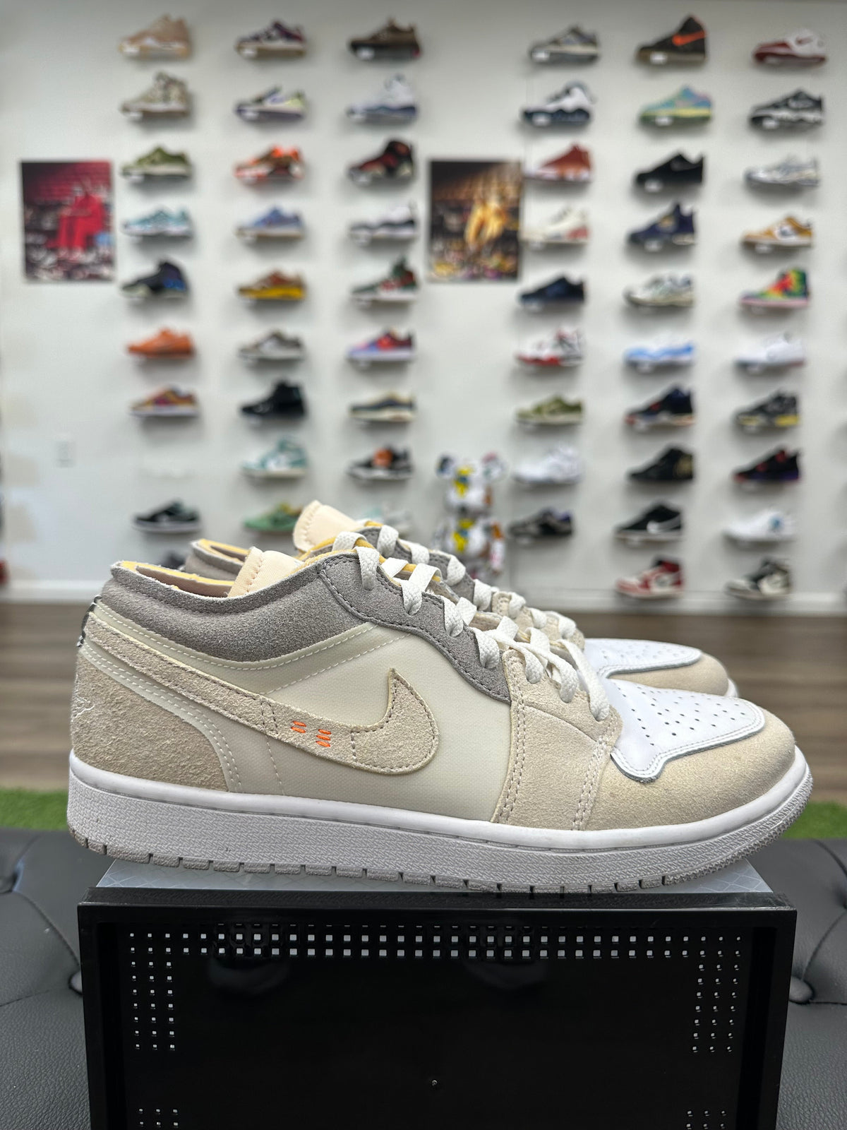Jordan 1 Low SE Craft Inside Out White Phantom