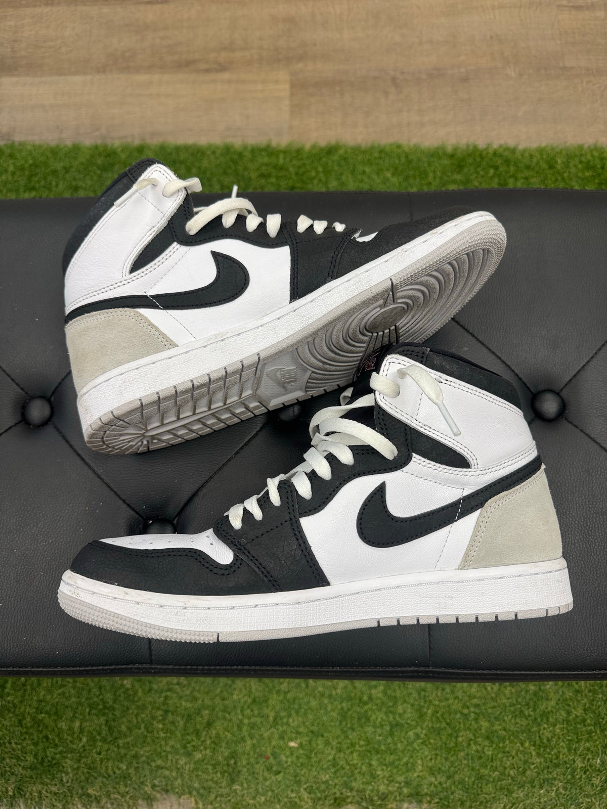 Jordan 1 Retro High OG Bleached Coral