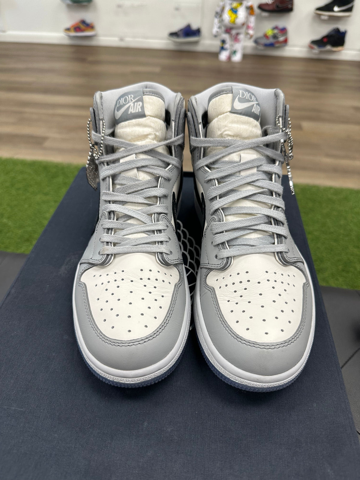 Jordan 1 Retro High Dior