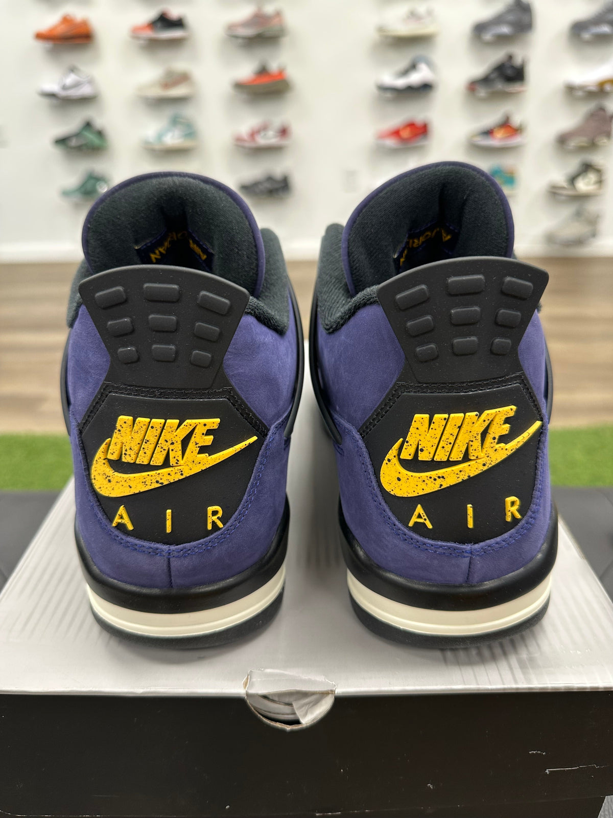 Jordan 4 Retro Lakers