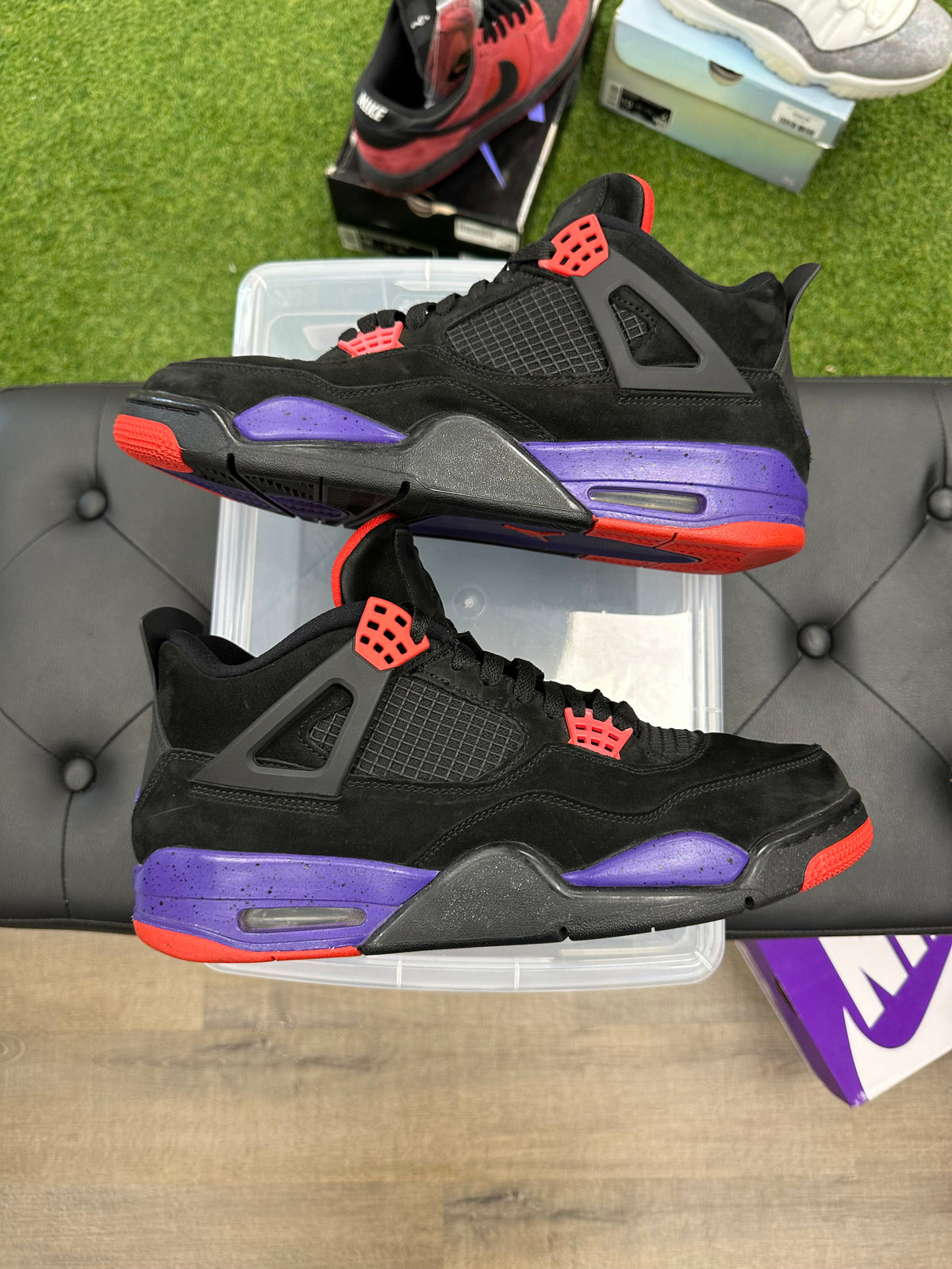 Jordan 4 Retro Raptors (2018)