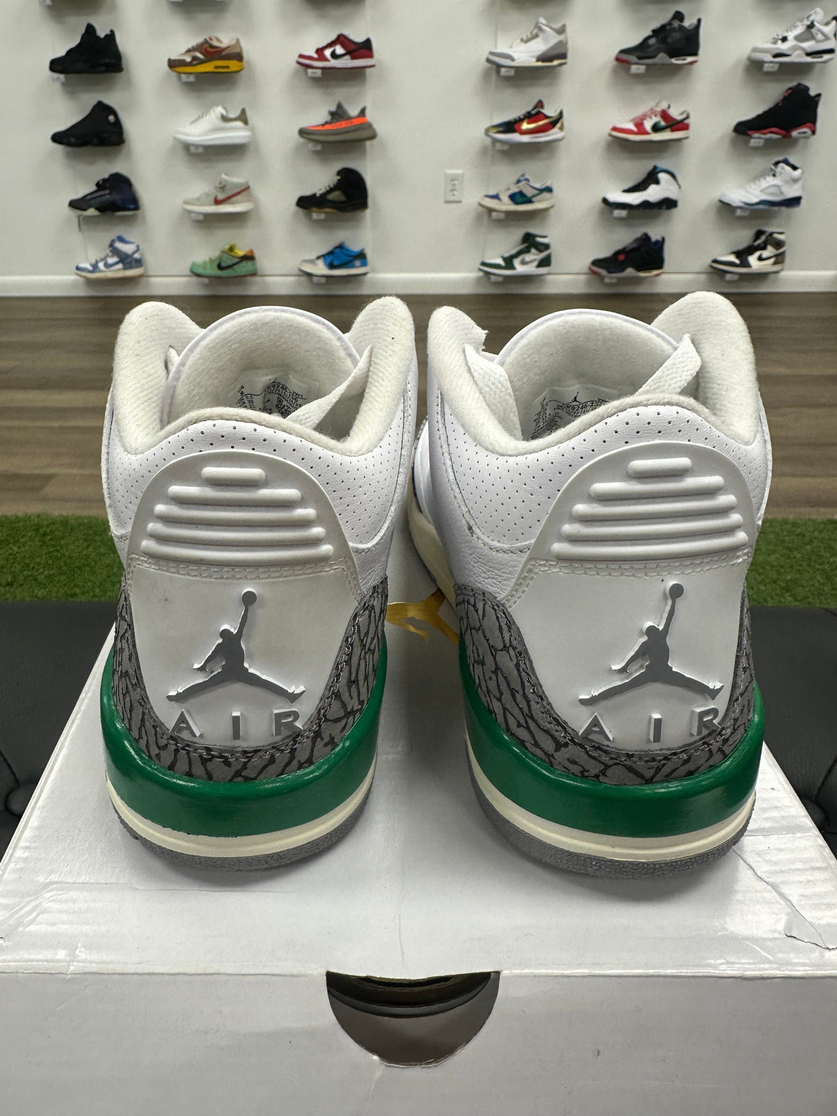 Jordan 3 Retro Lucky Green (Women's)