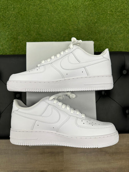 Nike Air Force 1 Low '07 Flyease Triple White (Women's)