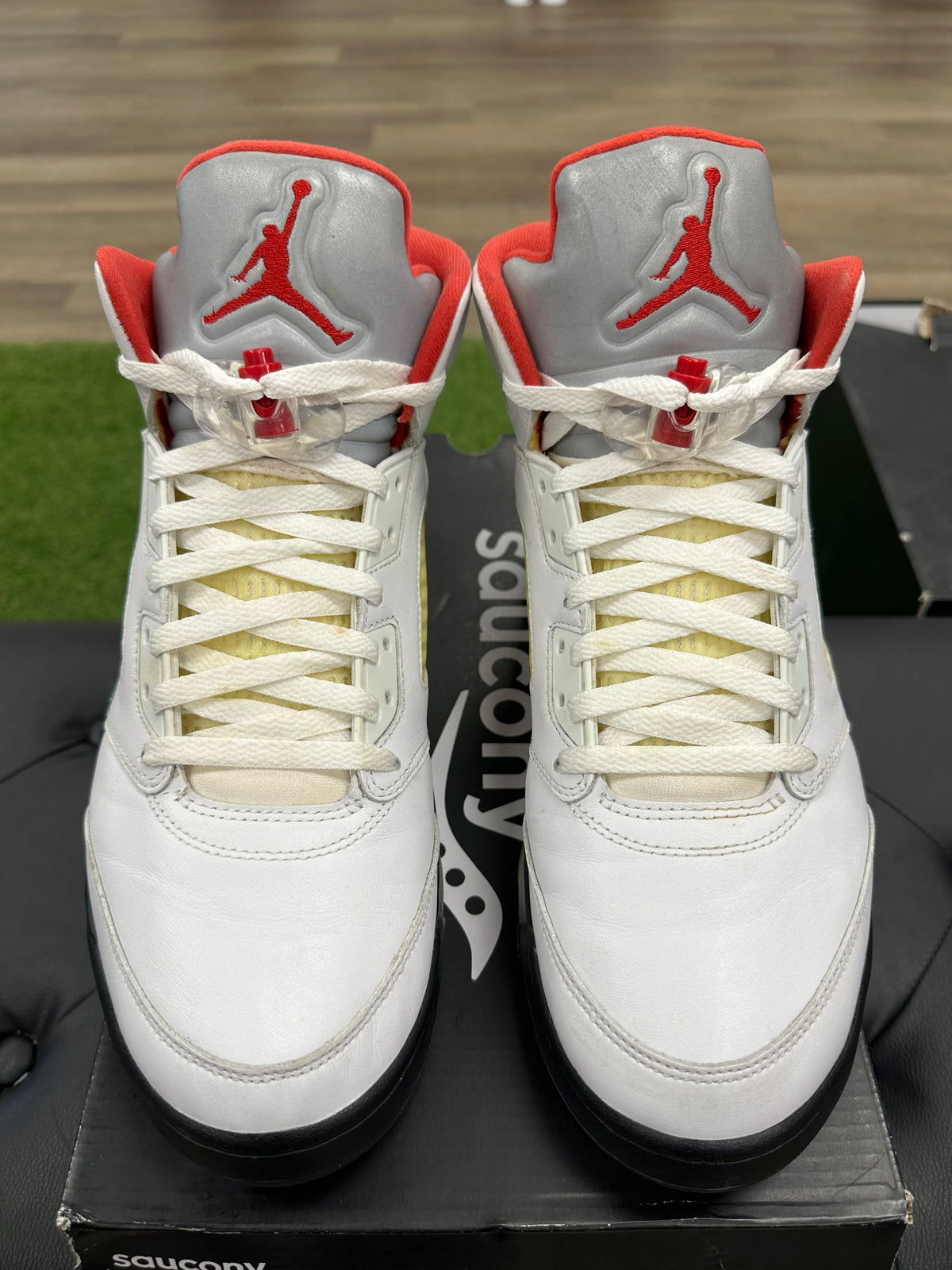 Jordan 4 Retro Fire Red Mars Blackmon