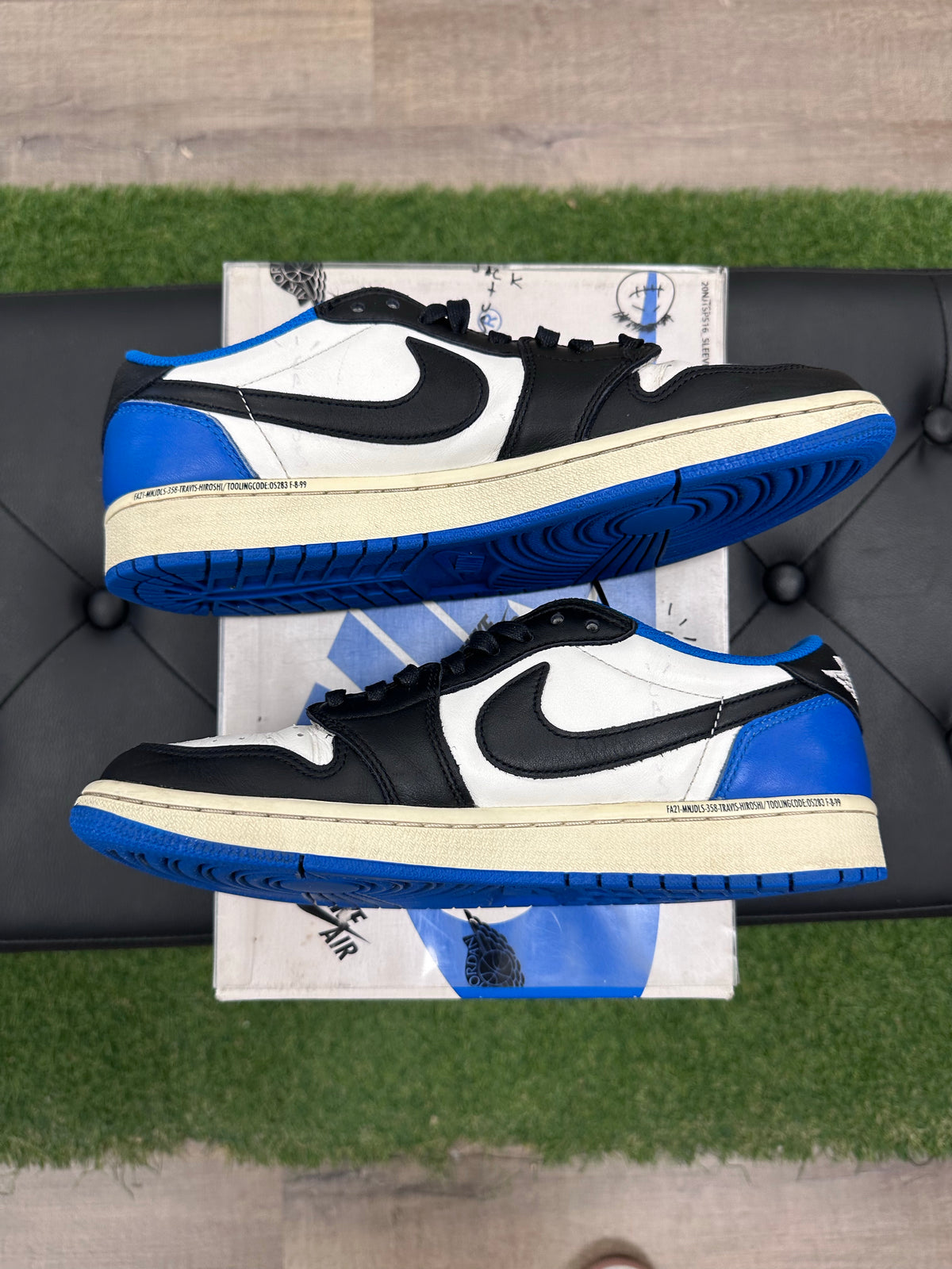 Jordan 1 Retro Low OG SP Fragment x Travis Scott