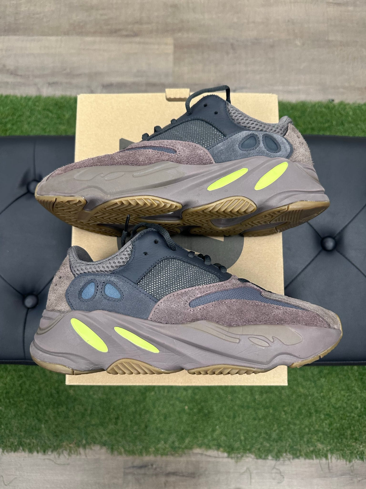 adidas Yeezy Boost 700 Mauve