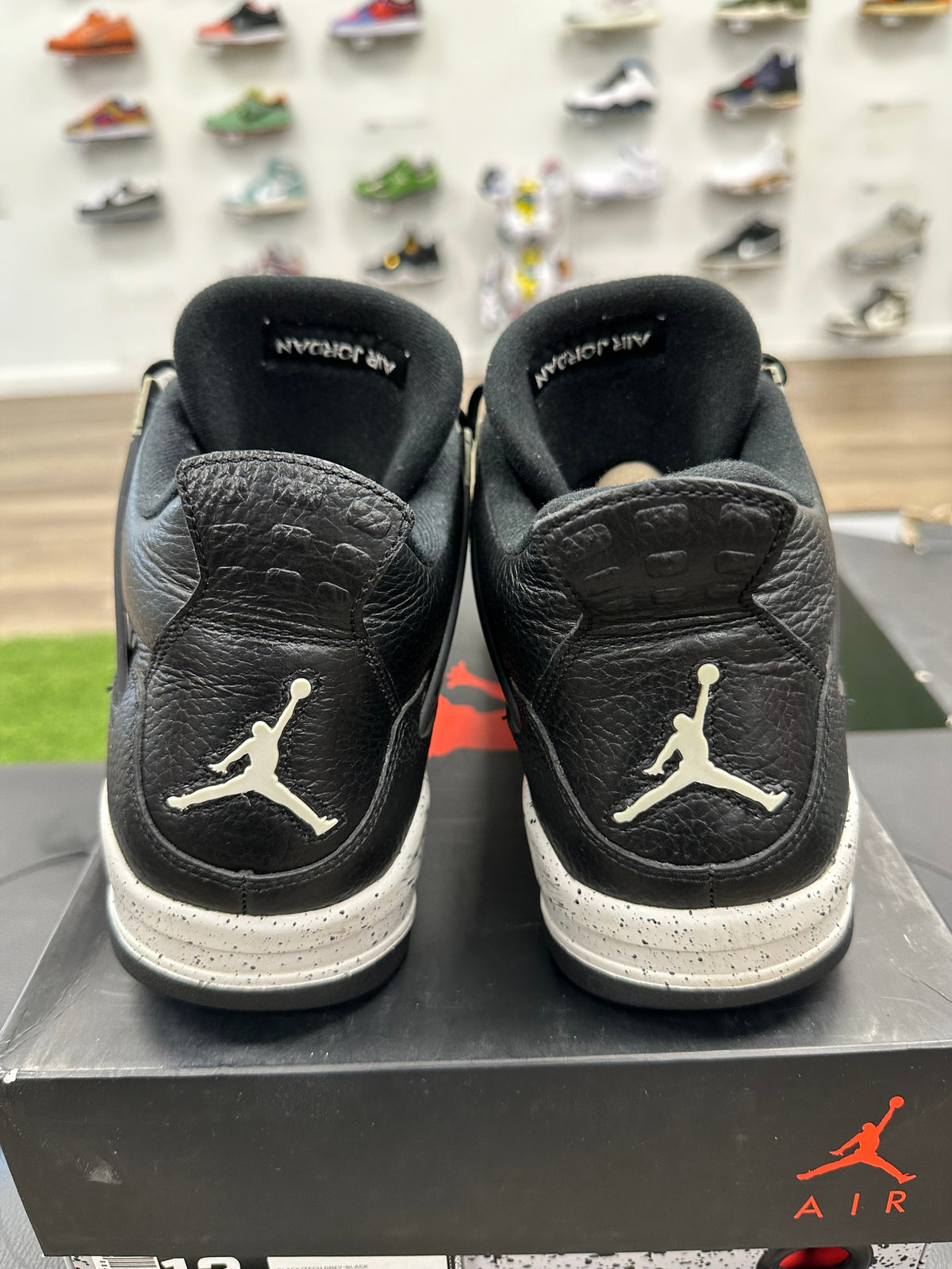 Jordan 4 Retro Oreo (2015)