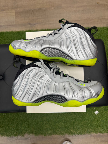 Nike Air Foamposite One Silver Volt Camo