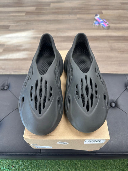 adidas Yeezy Foam RNR Onyx