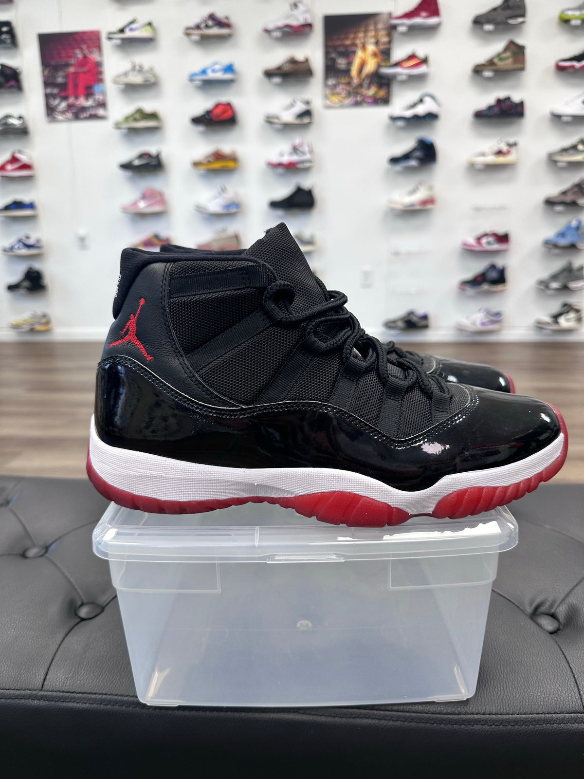 Jordan 11 Retro Playoffs Bred (2019)
