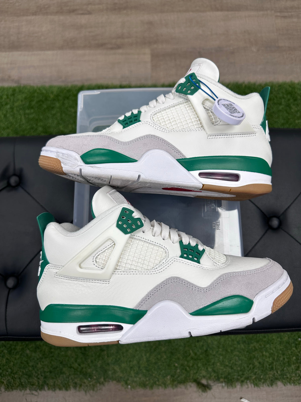 Jordan 4 Retro SB Pine Green