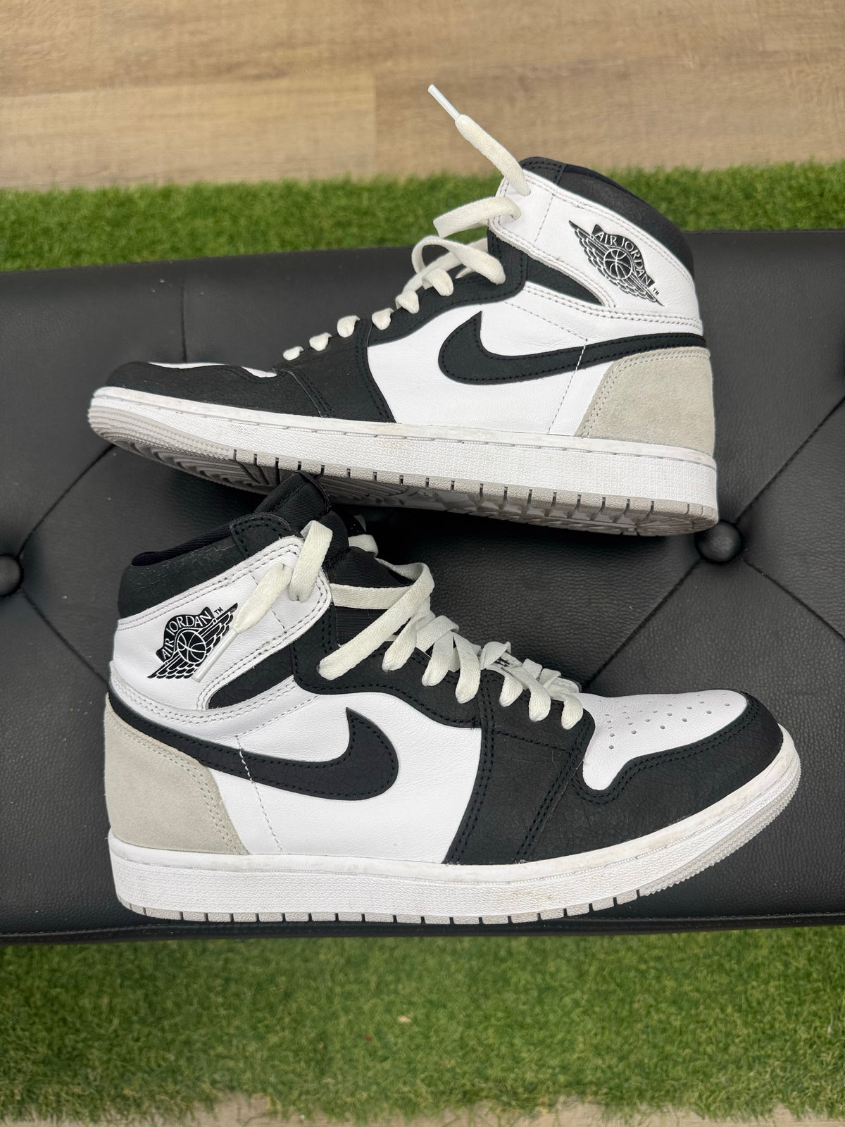 Jordan 1 Retro High OG Bleached Coral