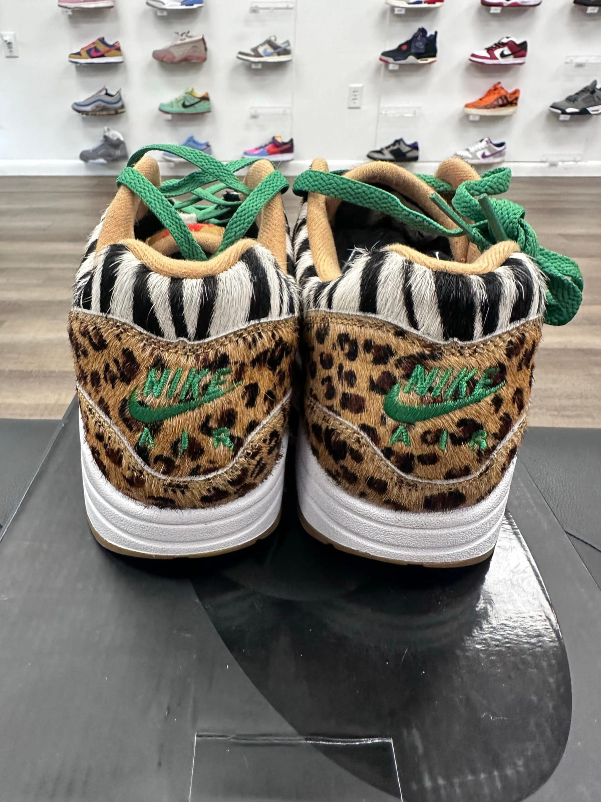 Nike Air Max 1 atmos Animal Pack 2.0 (All Black Box) (2018)