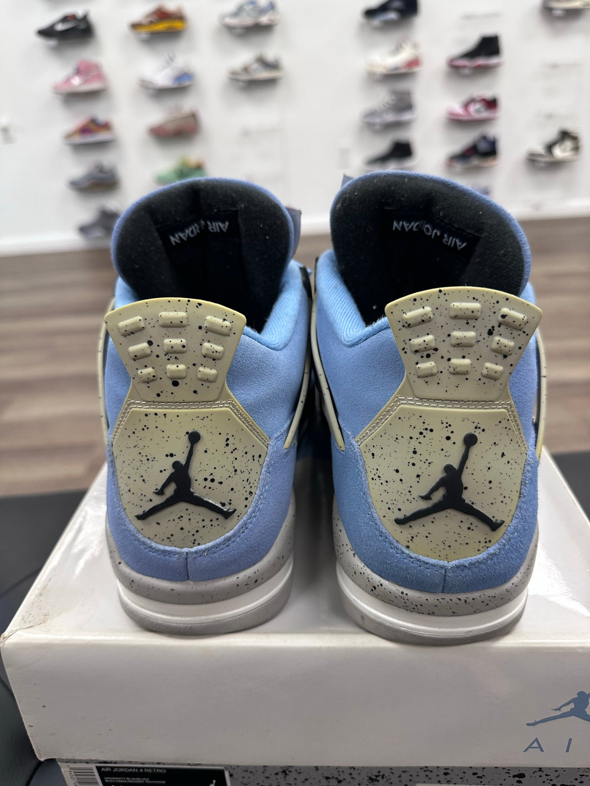 Jordan 4 Retro University Blue