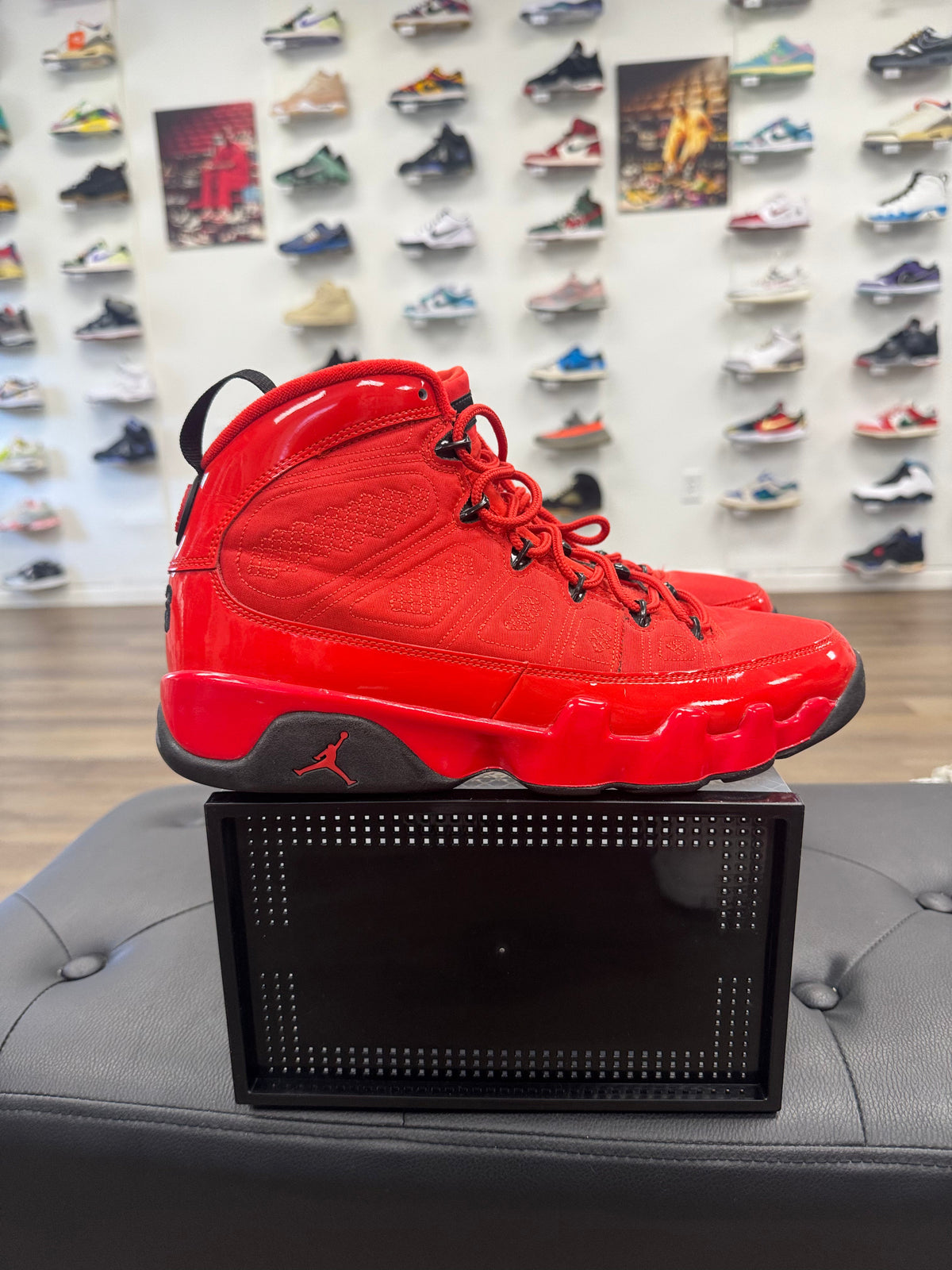 Jordan 9 Retro Chile Red