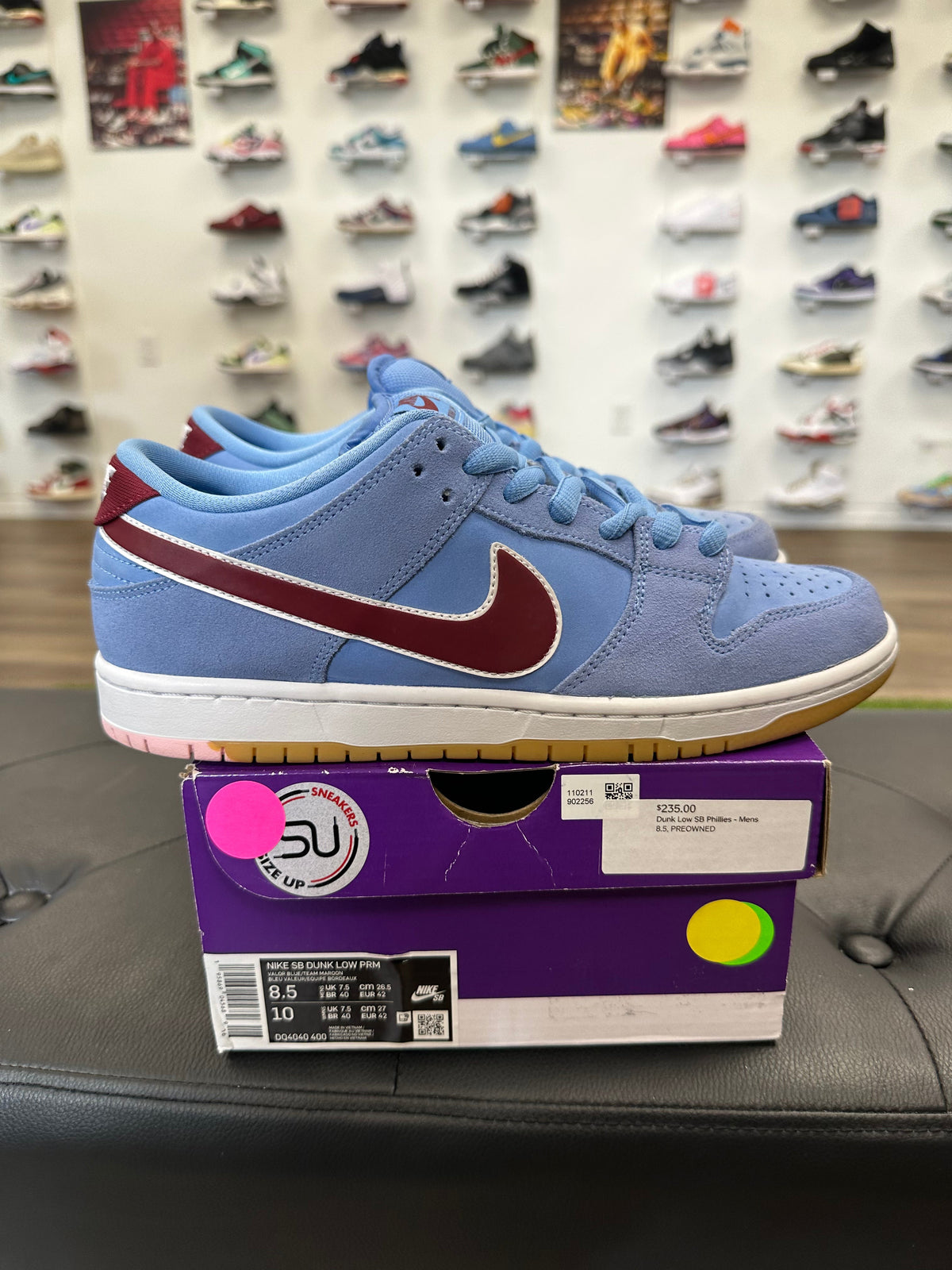 Nike SB Dunk Low Philadelphia Phillies