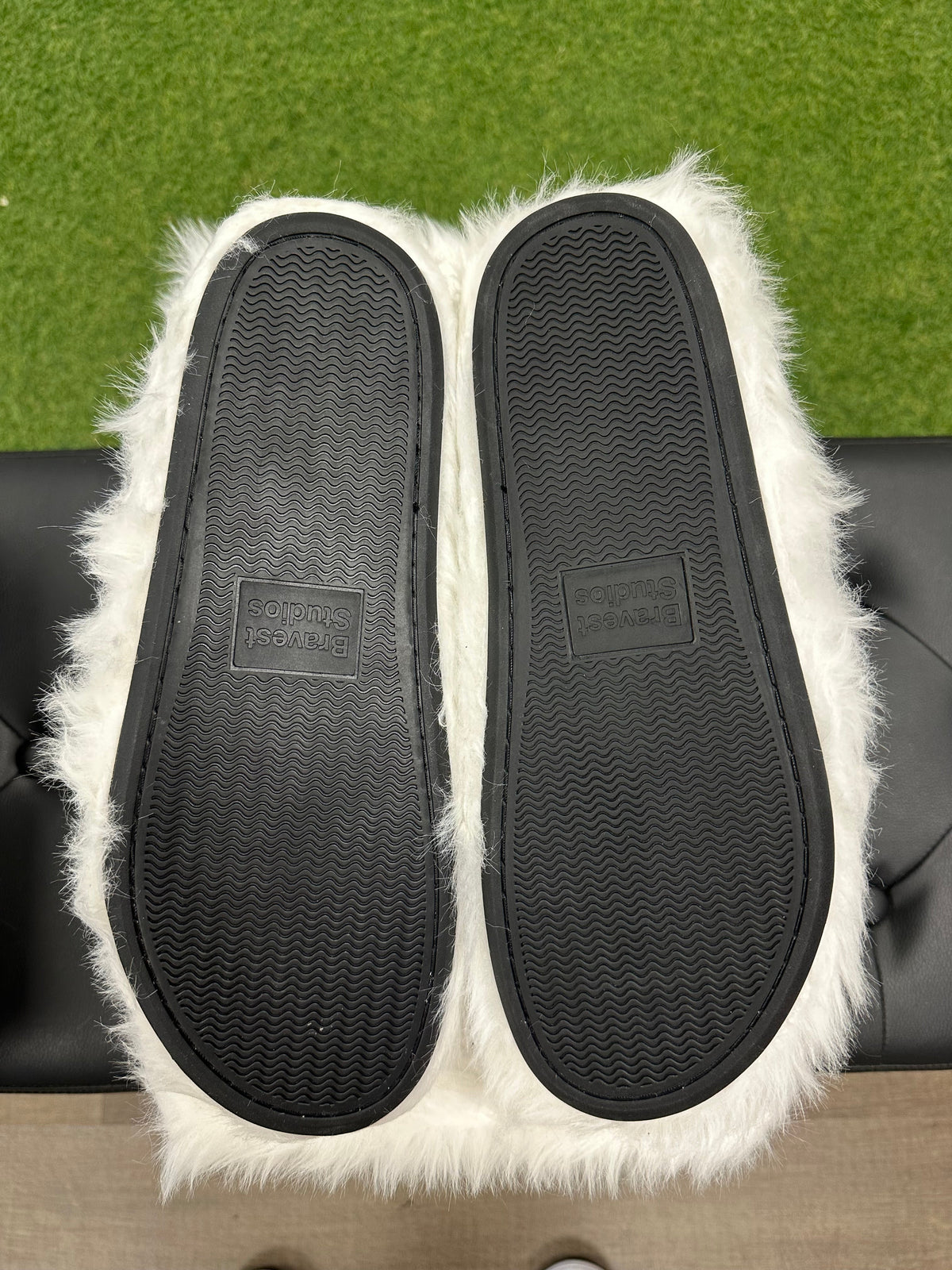 Bravest Studios Bear Claw Mule White