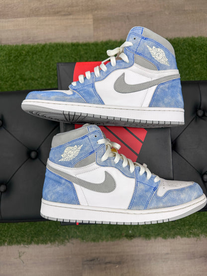 Jordan 1 Retro High Hyper Royal Smoke Grey