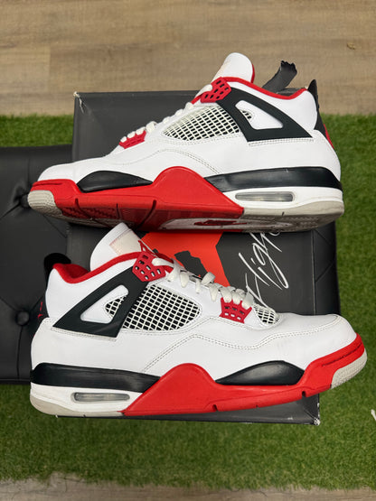 Jordan 4 Retro Fire Red (2020)