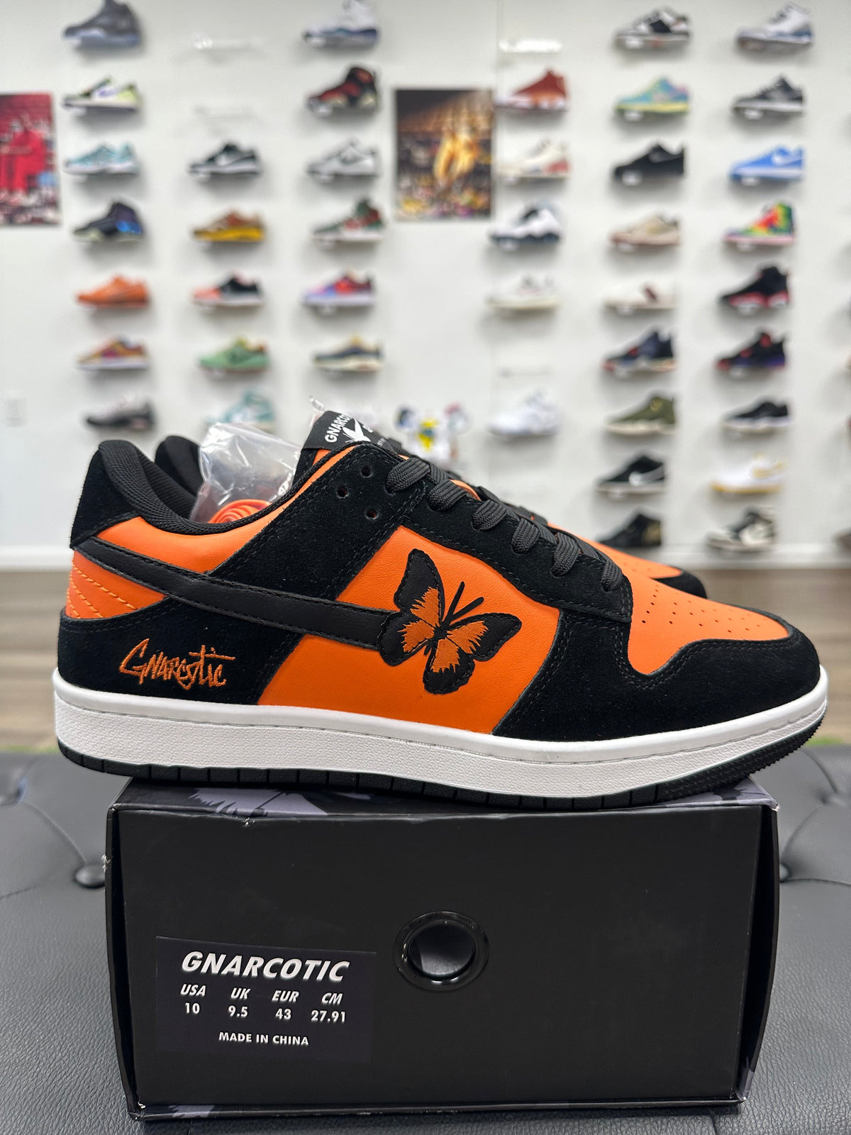 Gnarcotic SB Butterfly Effect Orange Black